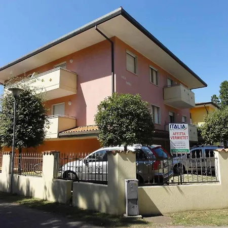 Apartman In 24608 *