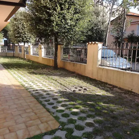 Apartament In 24608 *